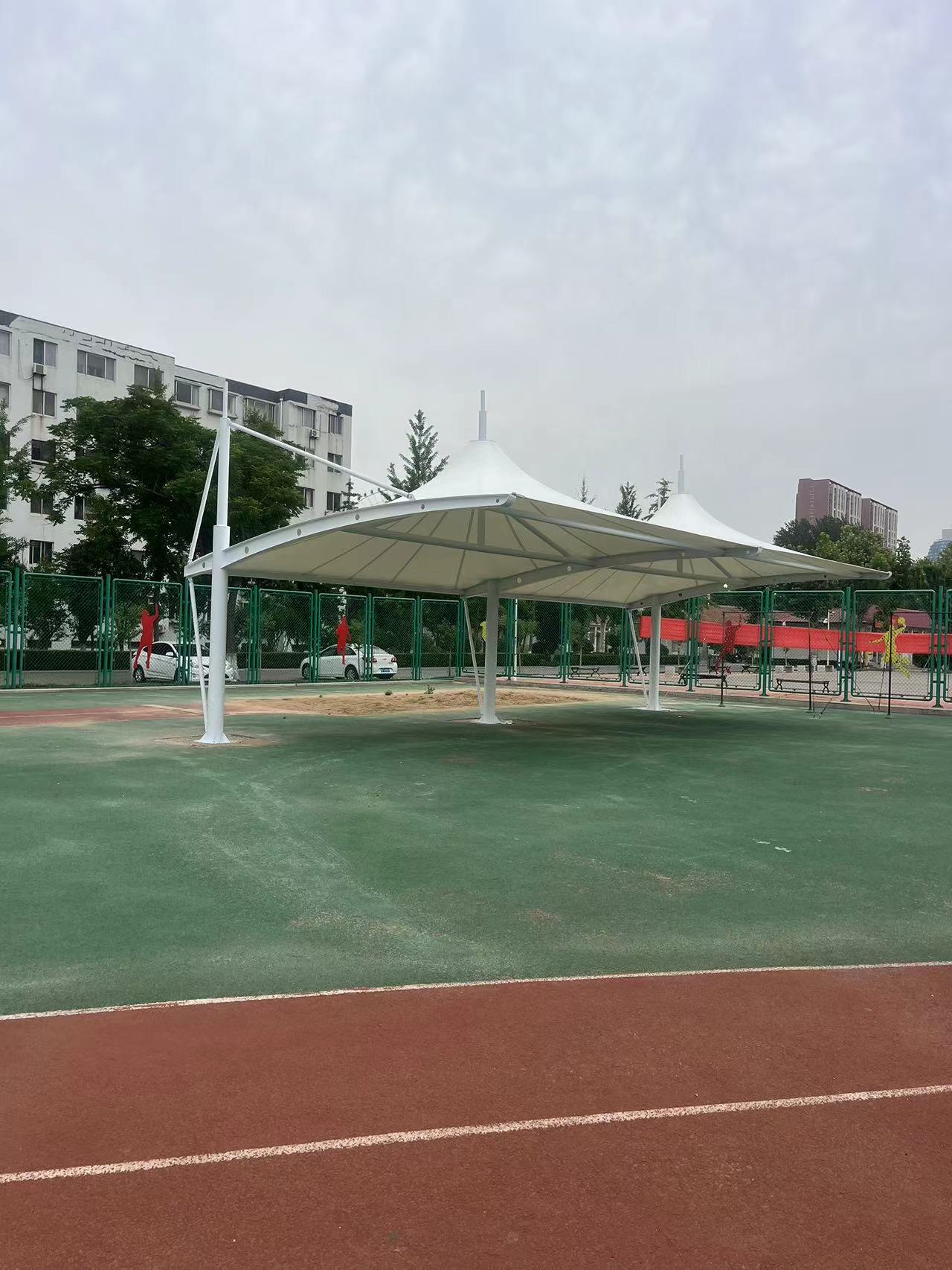 锦州电动车棚案例
