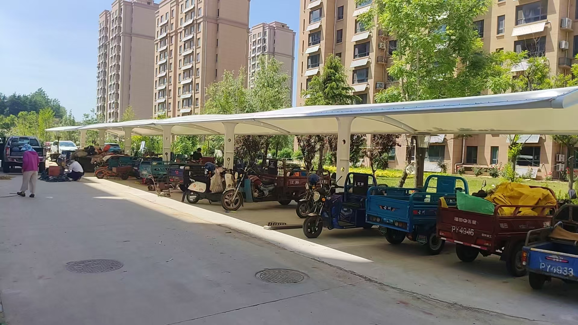 沈阳充电桩车棚案例