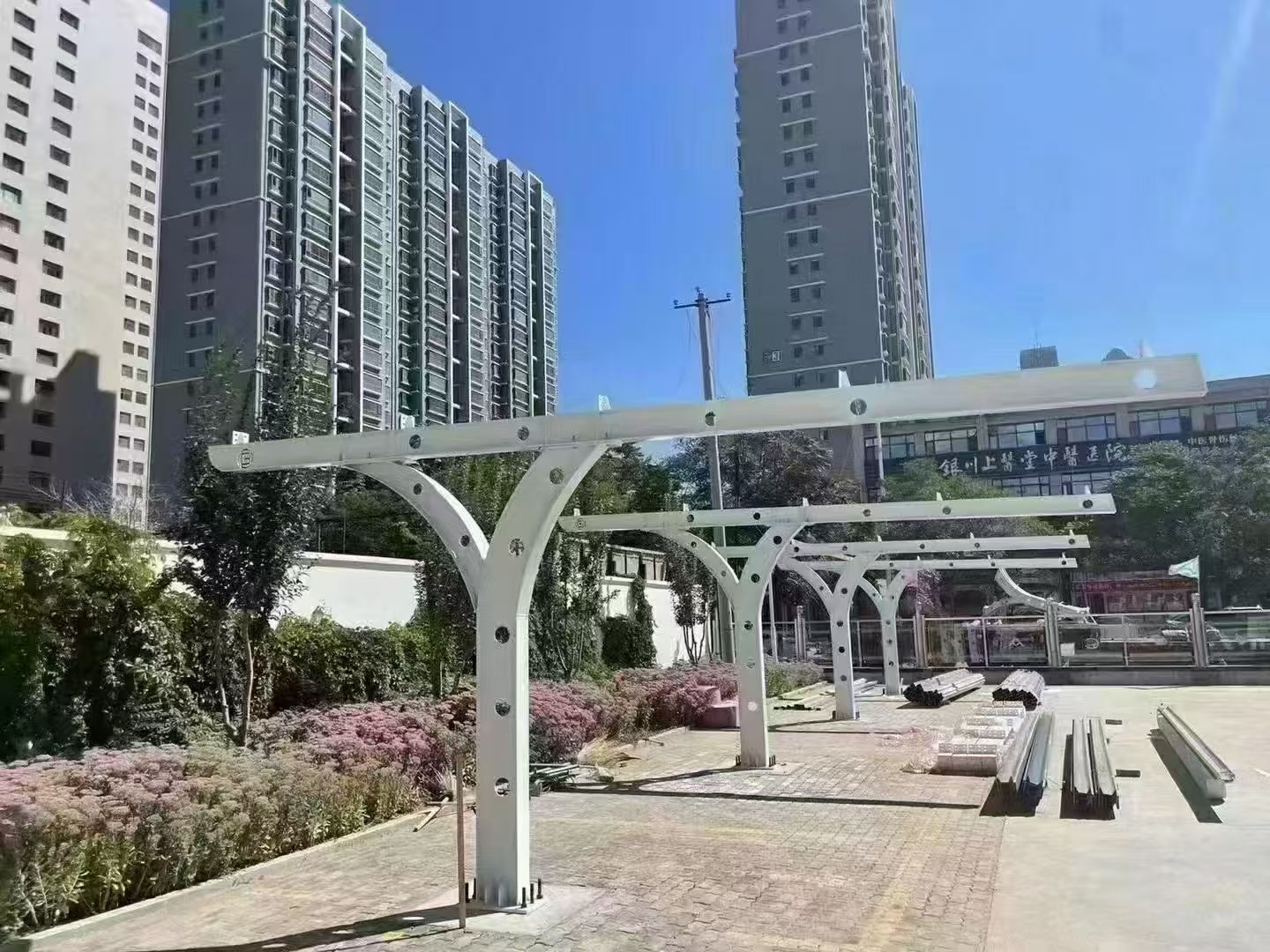 光伏发电车棚膜结构