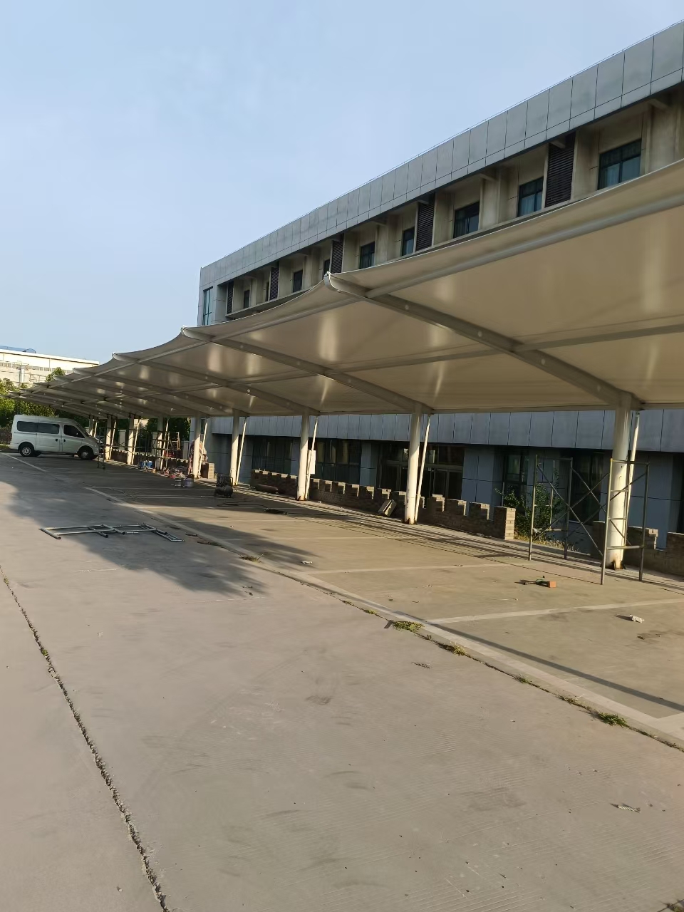 膜结构停车棚